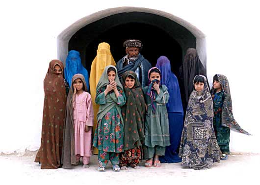 Mohsen Makhmalbaf's "Kandahar" (2001) 